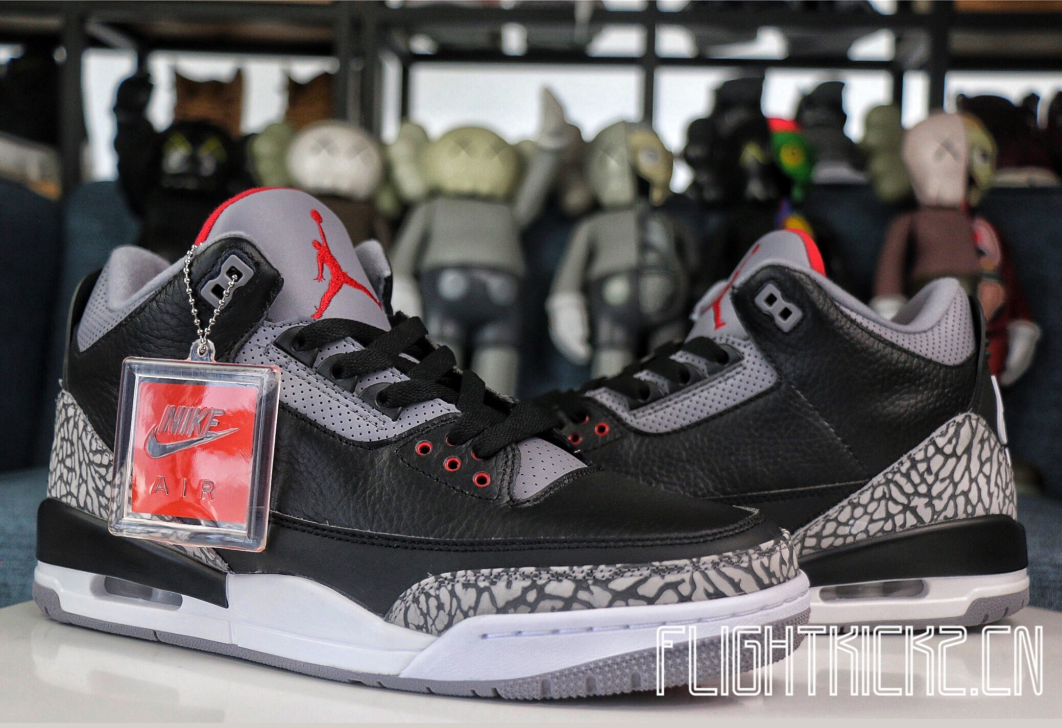 Air Jordan 3 OG Black Cement 2018