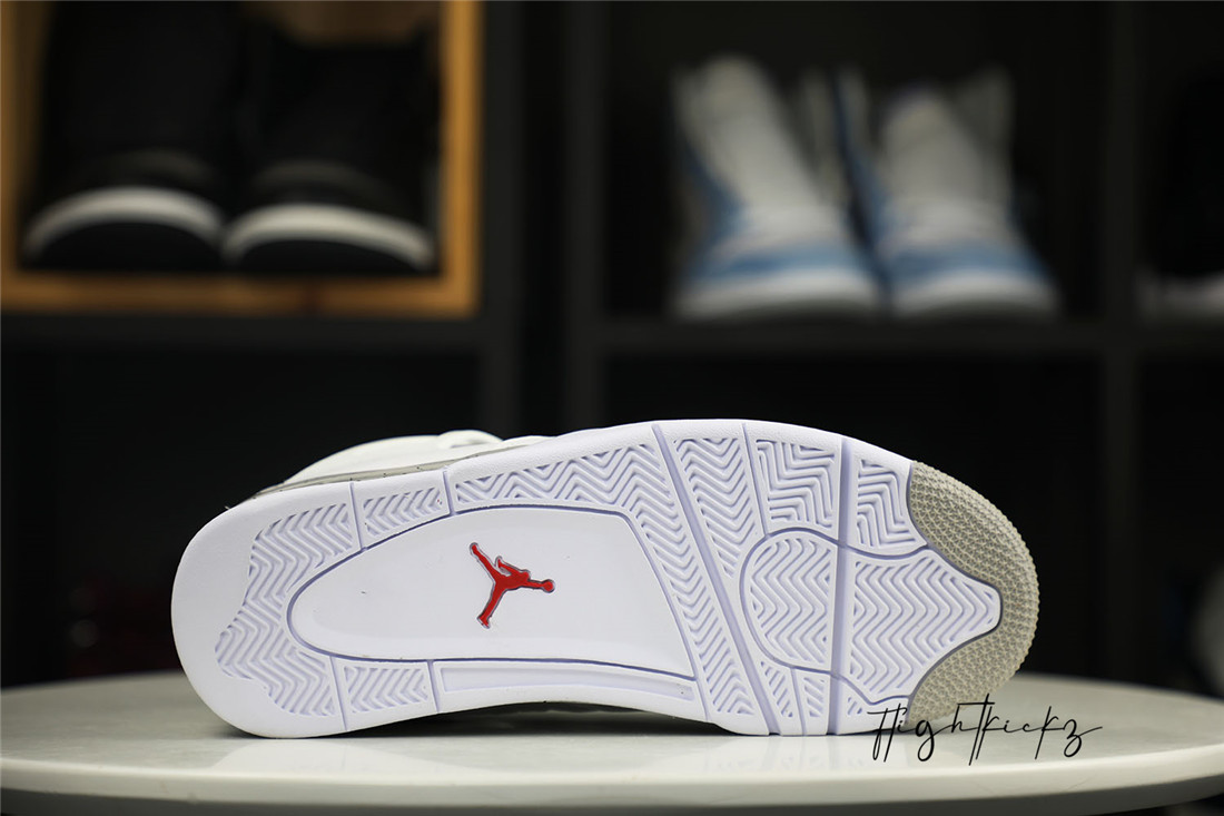 Air Jordan 4 Retro White Oreo 2021 (LN5 A1 Batch)