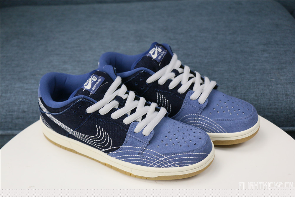 Nike SB Dunk Low PRM “Denim Gum”