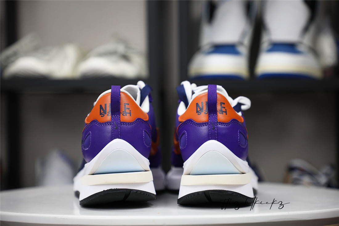 Nike Vaporwaffle sacai Dark Iris 2021 (LN5 A1)