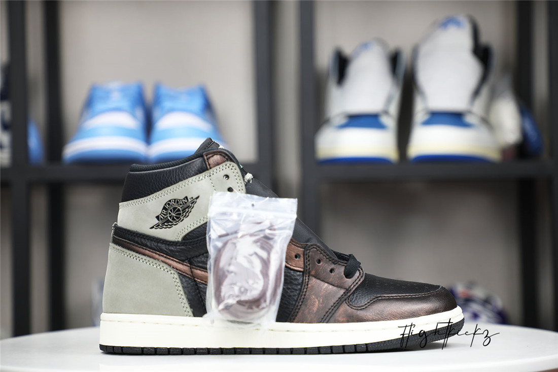 Air Jordan 1 Retro High OG Patina 2021