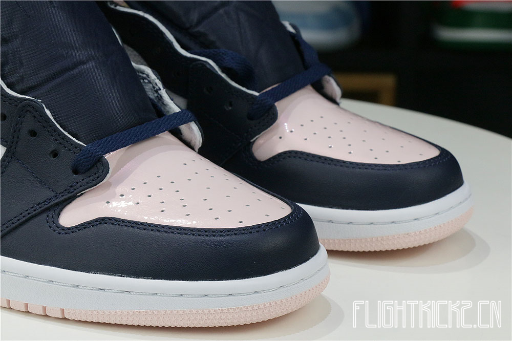 Air Jordan 1 High OG Atmosphere