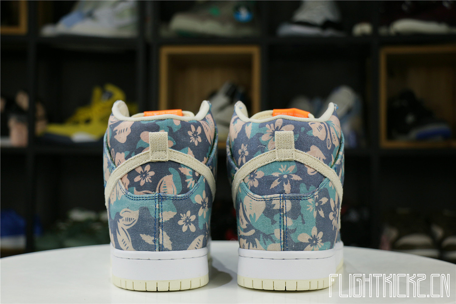 Nike SB Dunk High Hawaii