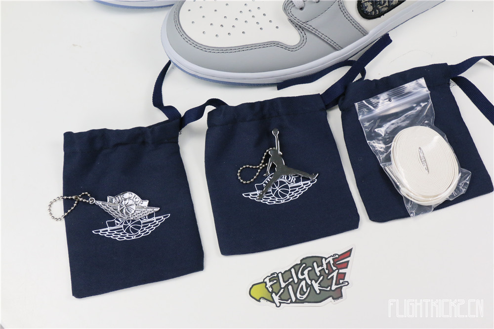 Dlor x Air Jordan 1 2020 (Correct box) (LN5 A1 Batch)