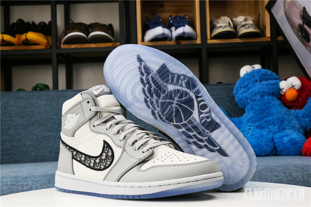 Dlor x Air Jordan 1 2020 (Correct box) (LN5 A1 Batch)