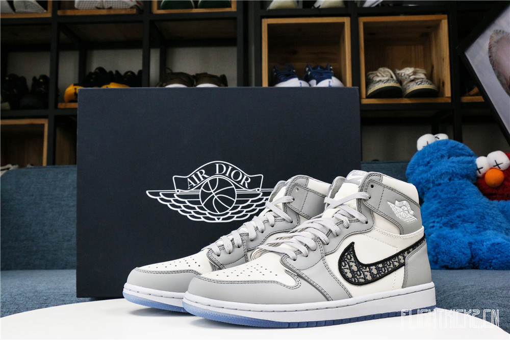 Dlor x Air Jordan 1 2020 (Correct box) (LN5 A1 Batch)
