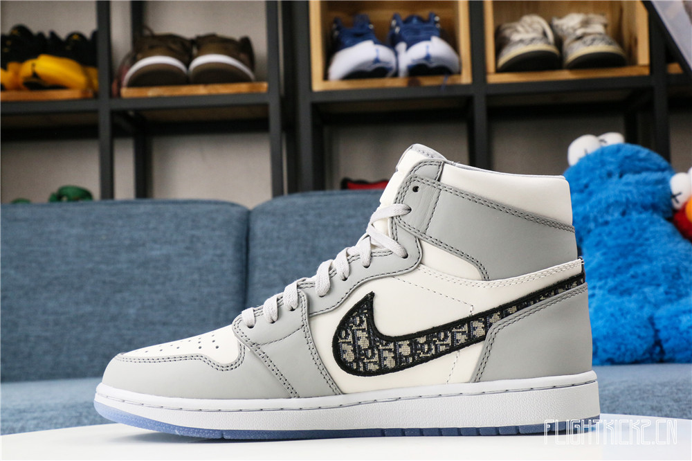 Dlor x Air Jordan 1 2020 (Correct box) (LN5 A1 Batch)