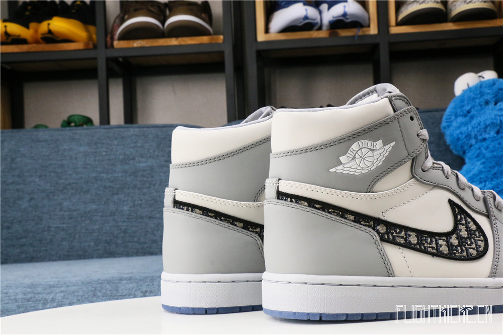 Dlor x Air Jordan 1 2020 (Correct box) (LN5 A1 Batch)