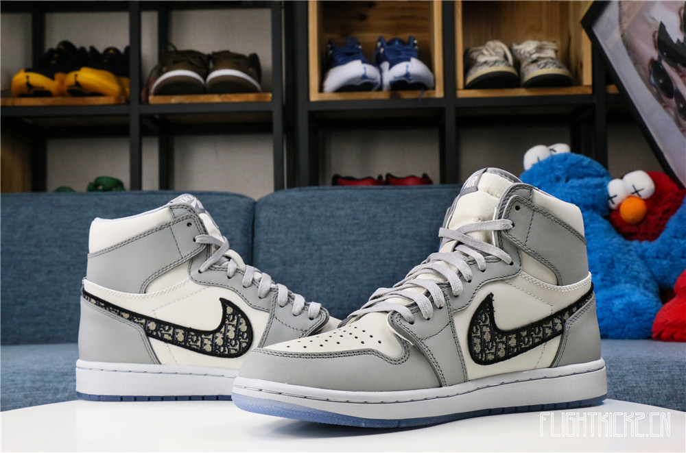 Dlor x Air Jordan 1 2020 (Correct box) (LN5 A1 Batch)