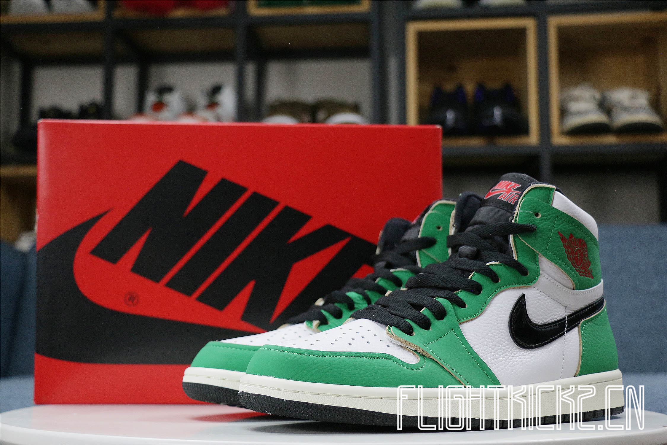 Air Jordan 1 Retro High Lucky Green 2020