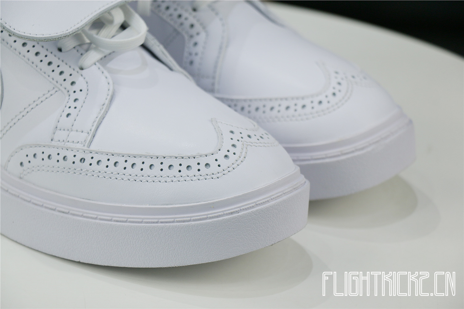 PECEMINUSONE x Nike Kwondo 1