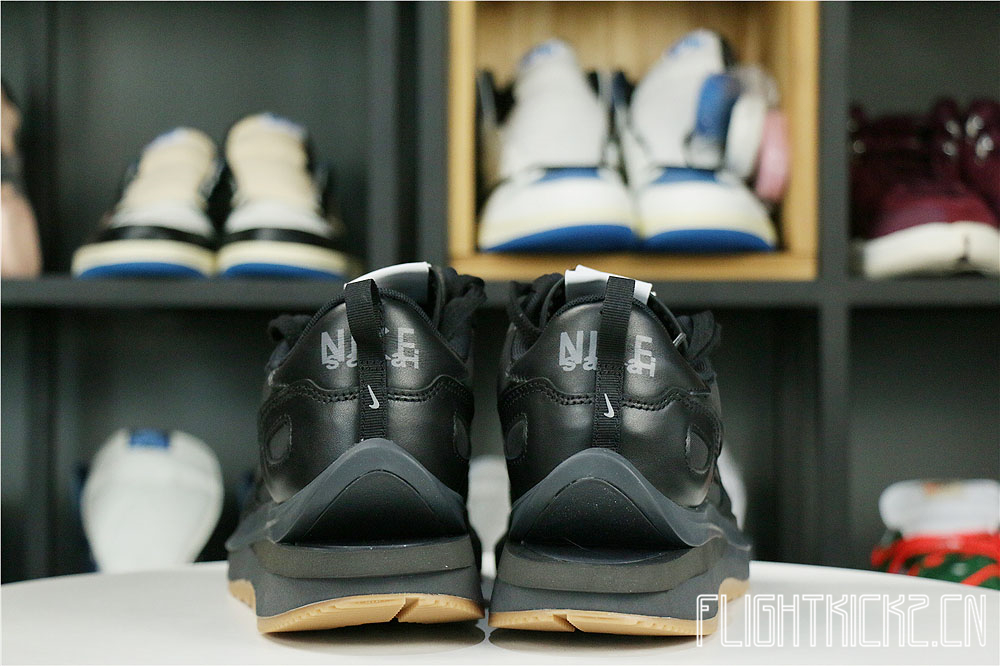 Nike Vaporwaffle Sacai Black Gum (LN5 A1)