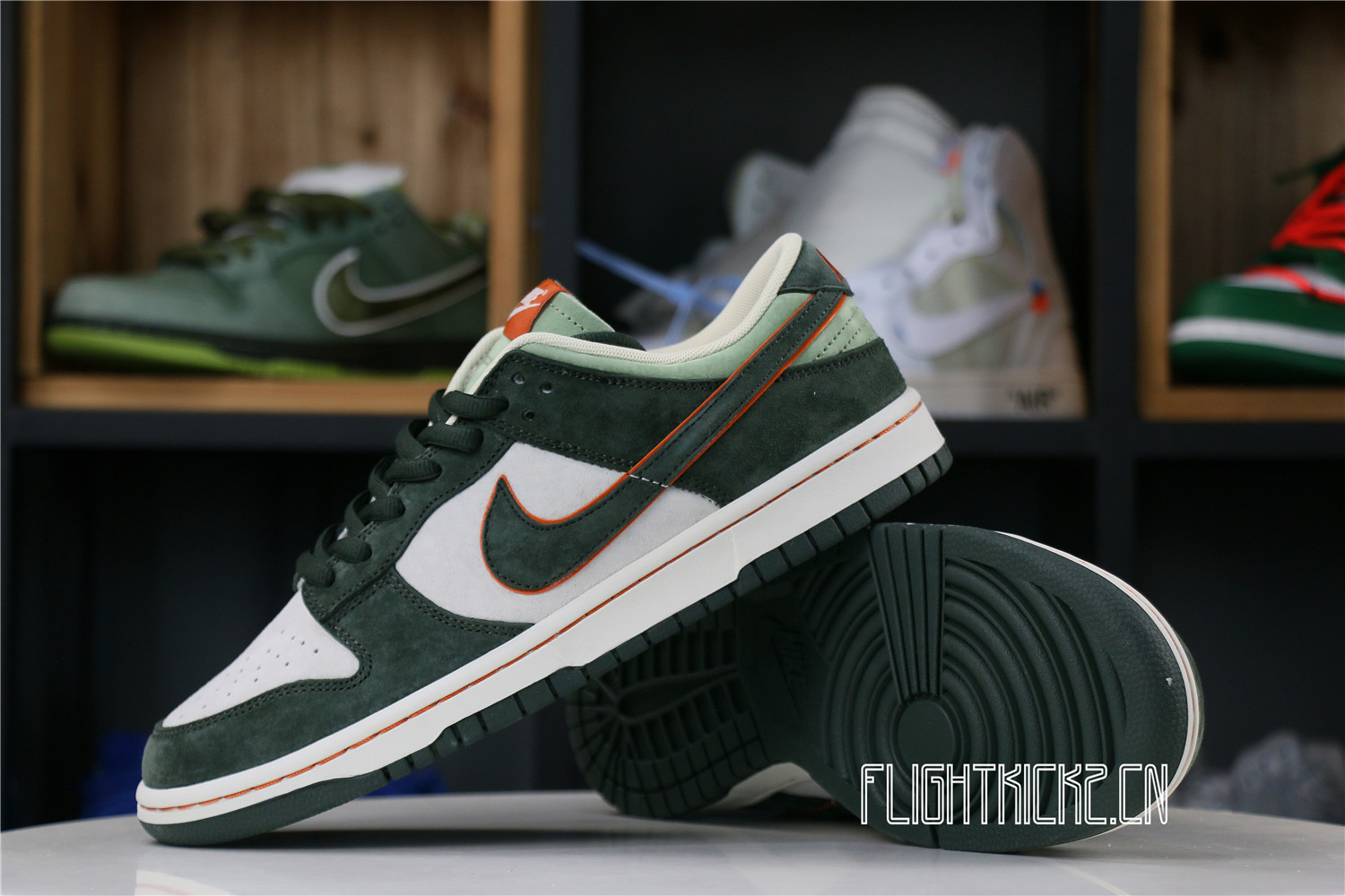 Otomo Katsuhiro x Nike SB Dunk Low Steamboy OST Green Orange