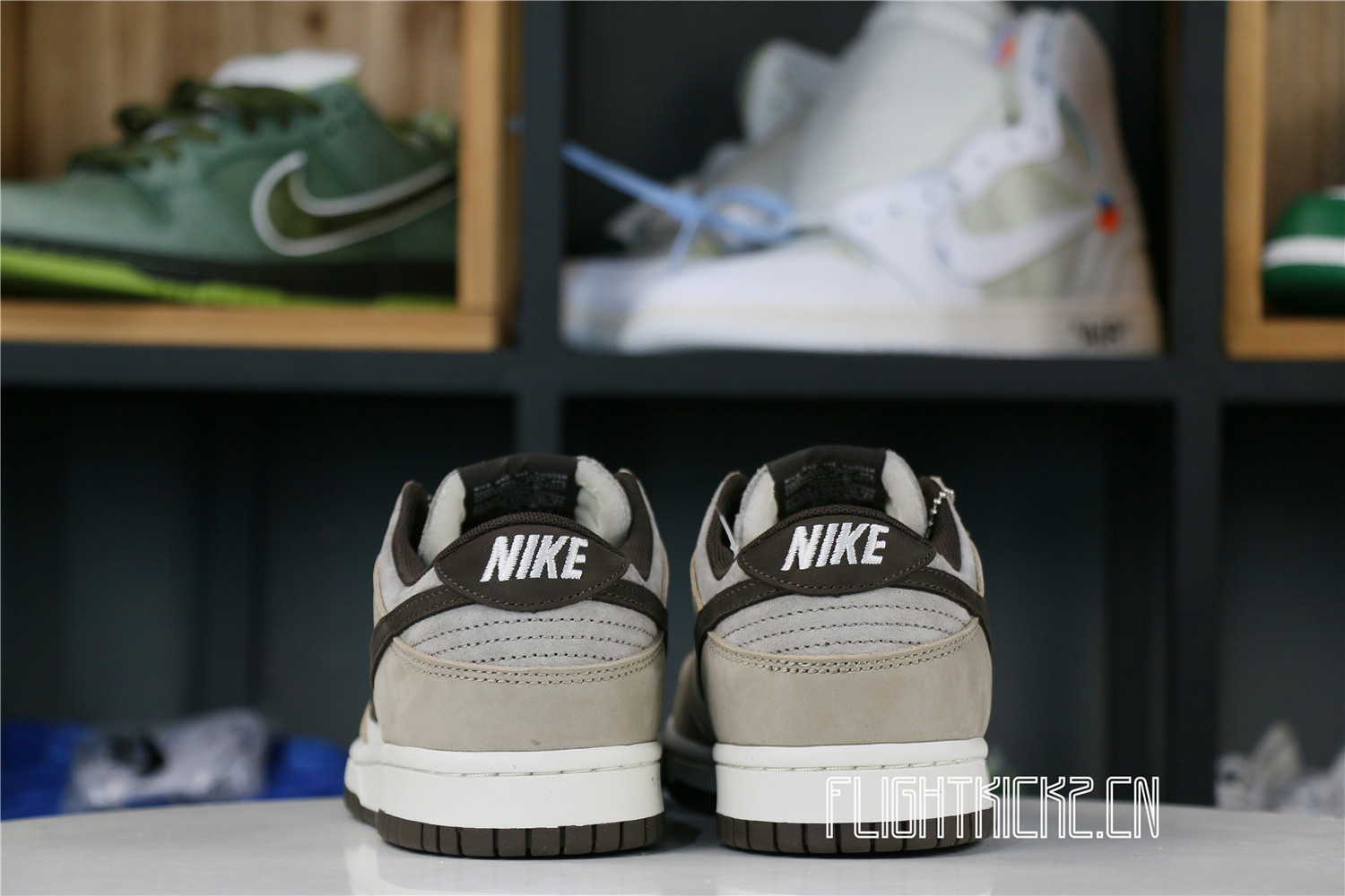 Otomo Katsuhiro x Nike SB Dunk Low Steamboy OST White Brown