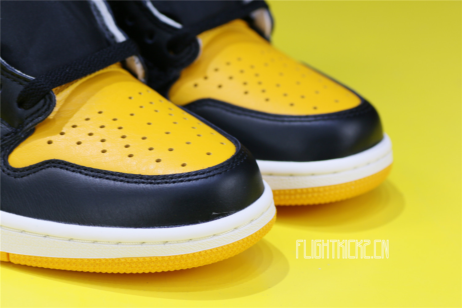 AIR JORDAN 1 RETRO HIGH OG Taxi/ ‘YELLOW TOE’ (LN5 A1 Batch)