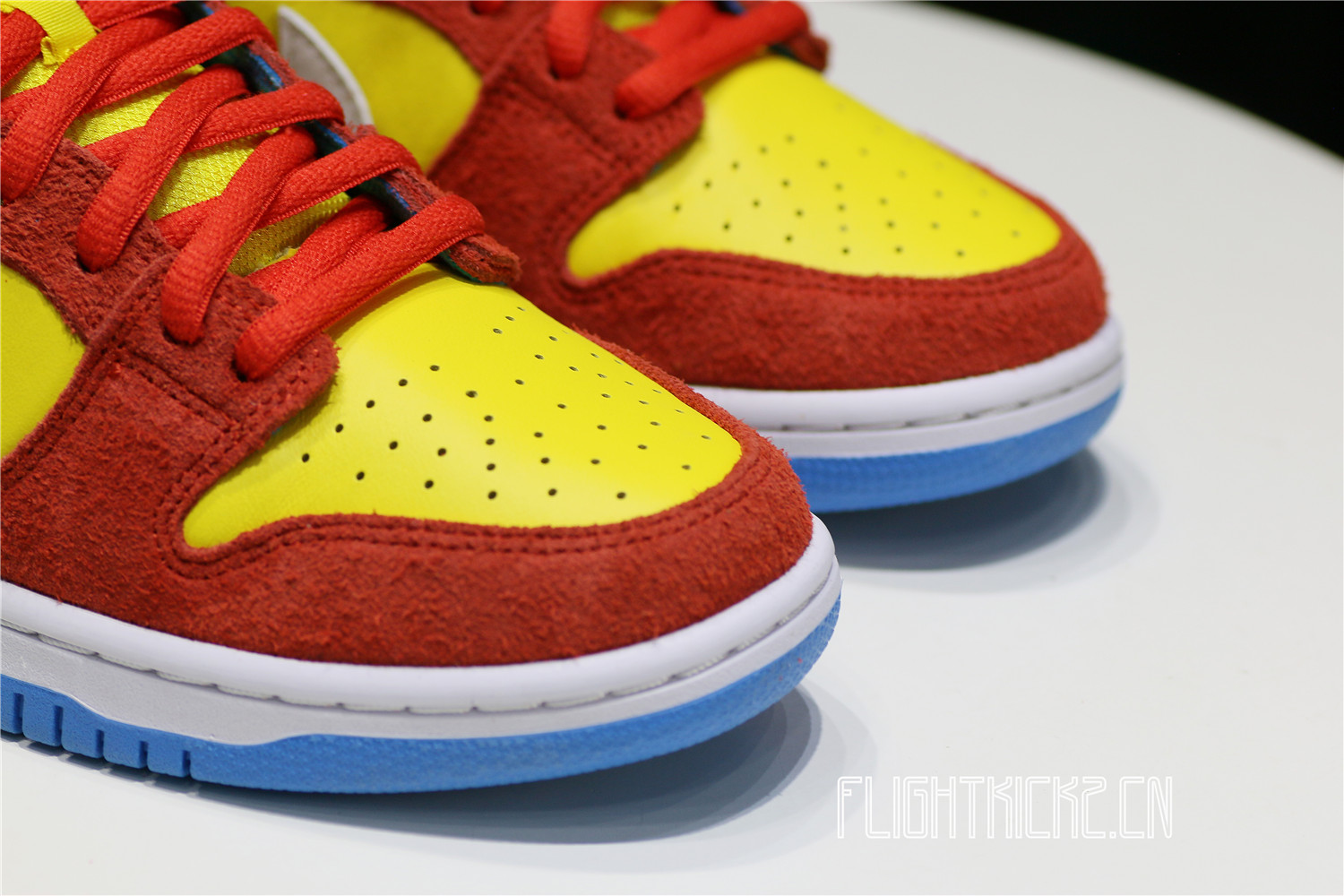 Nike SB Dunk Low Pro Bart Simpson