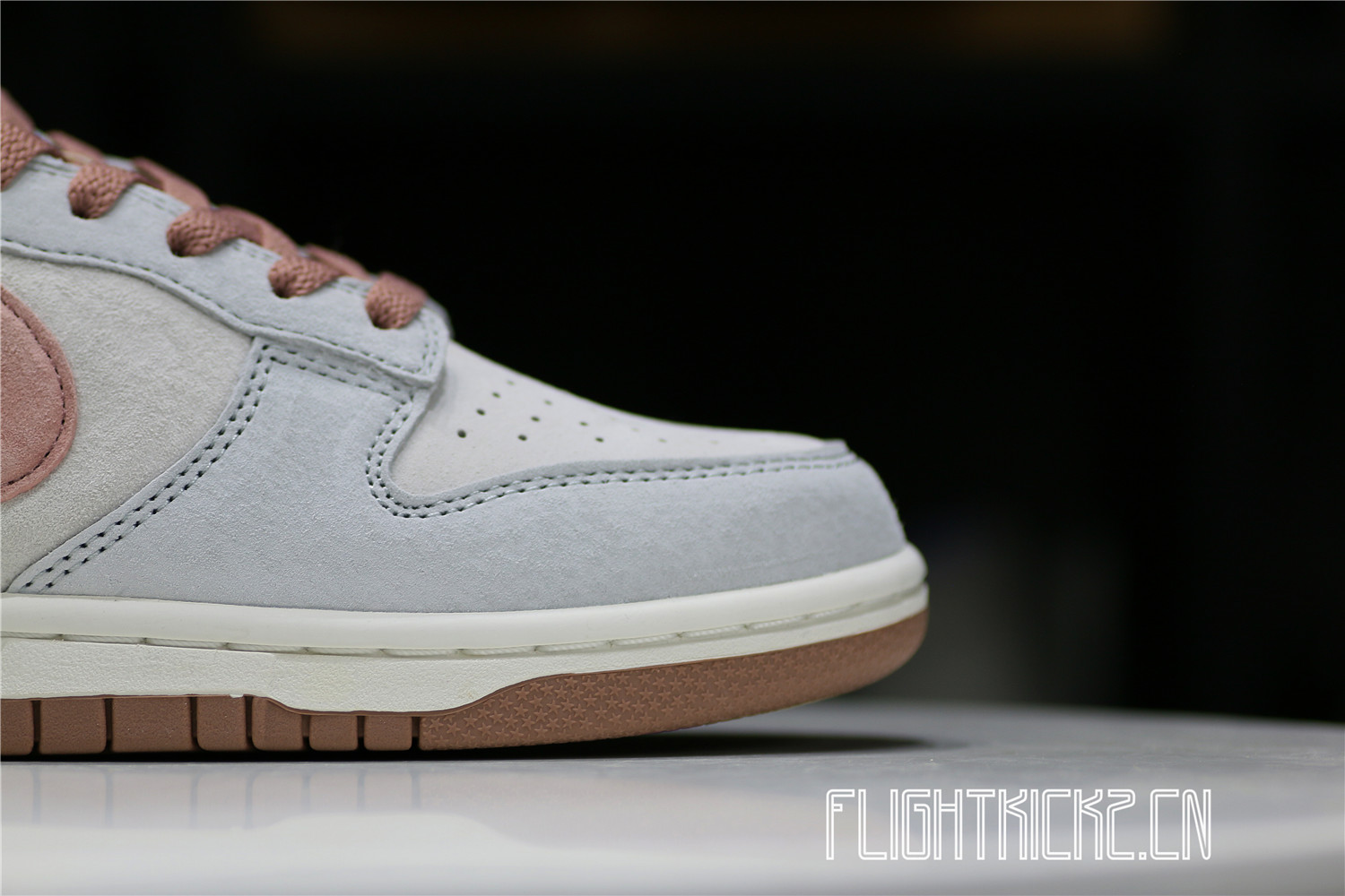 Nike Dunk Low Fossil Rose