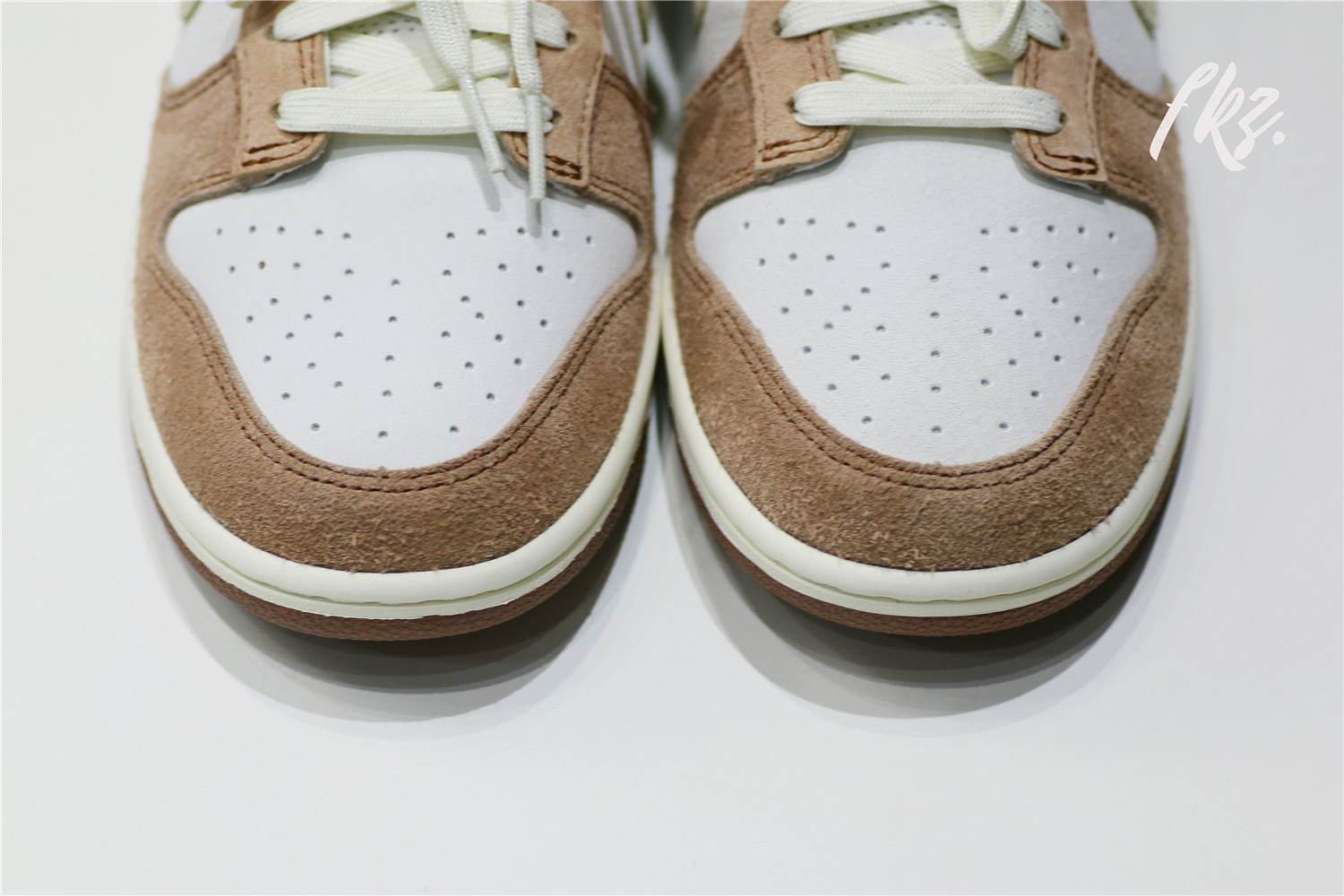 Nike Dunk Low Medium Curry 2021