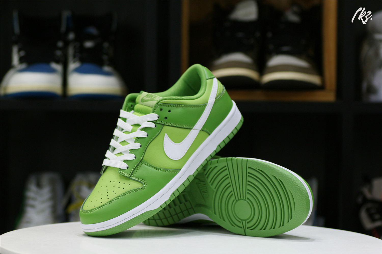 DUNK LOW ‘CHLOROPHYLL’