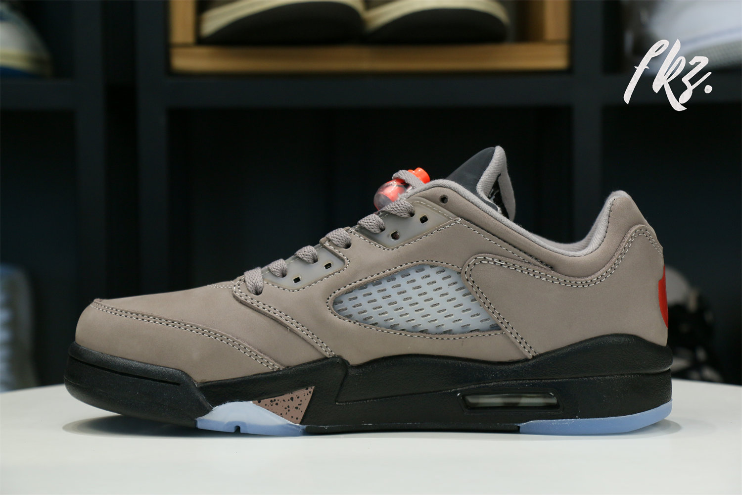 Jordan 5 Retro Low PSG (2022)