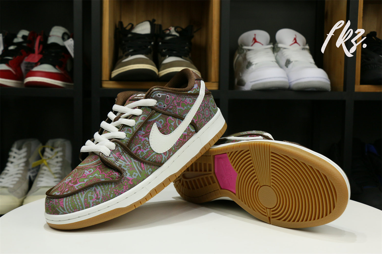 Nike SB Dunk Low Pro Paisley Brown