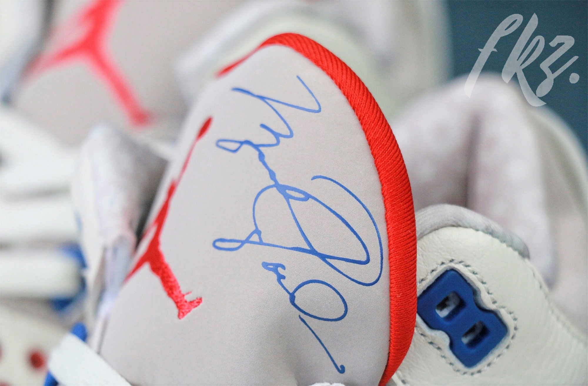 Air Jordan 3 International Flight 2018