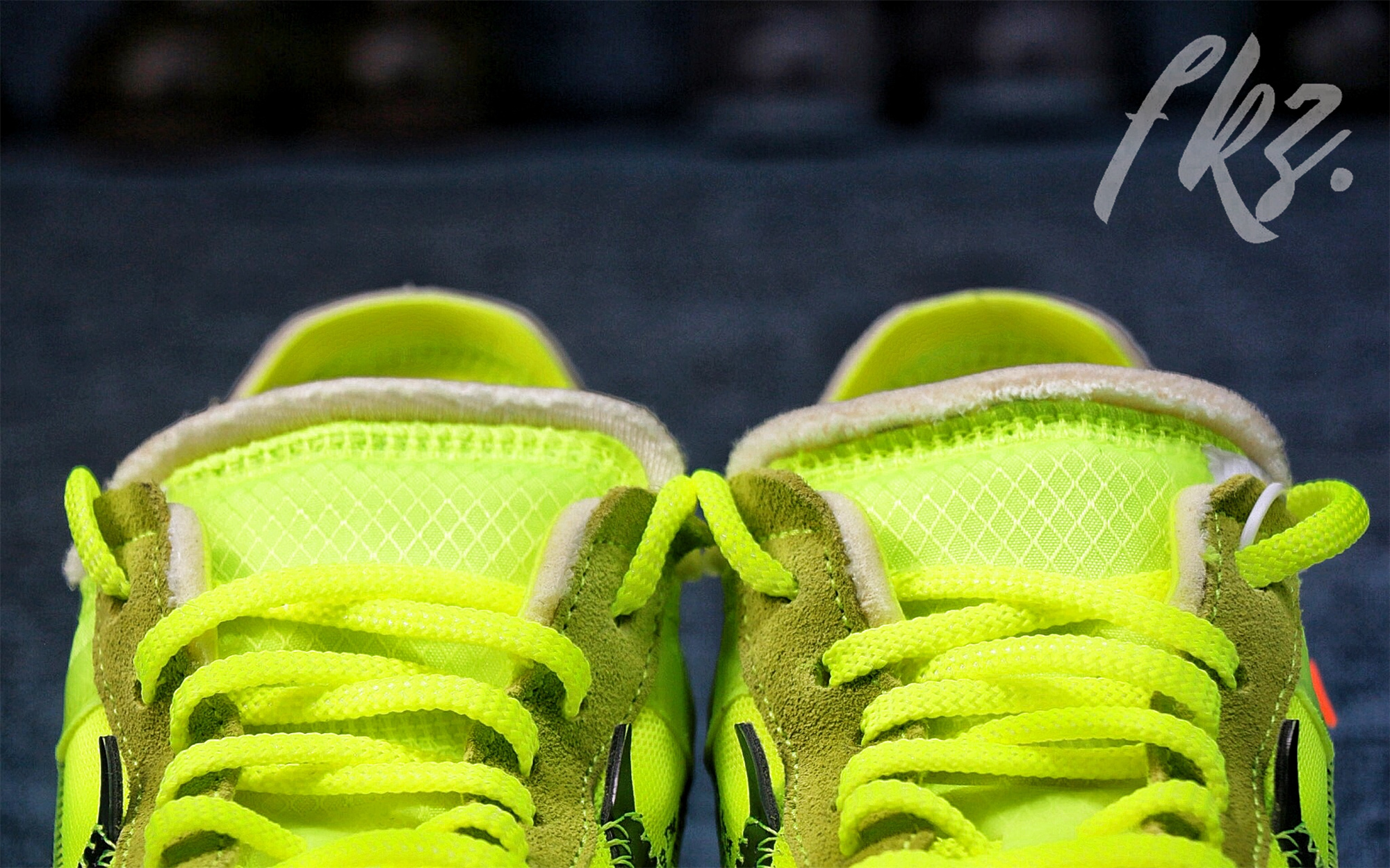 2018 Off White X Nike Air Force 1 Volt