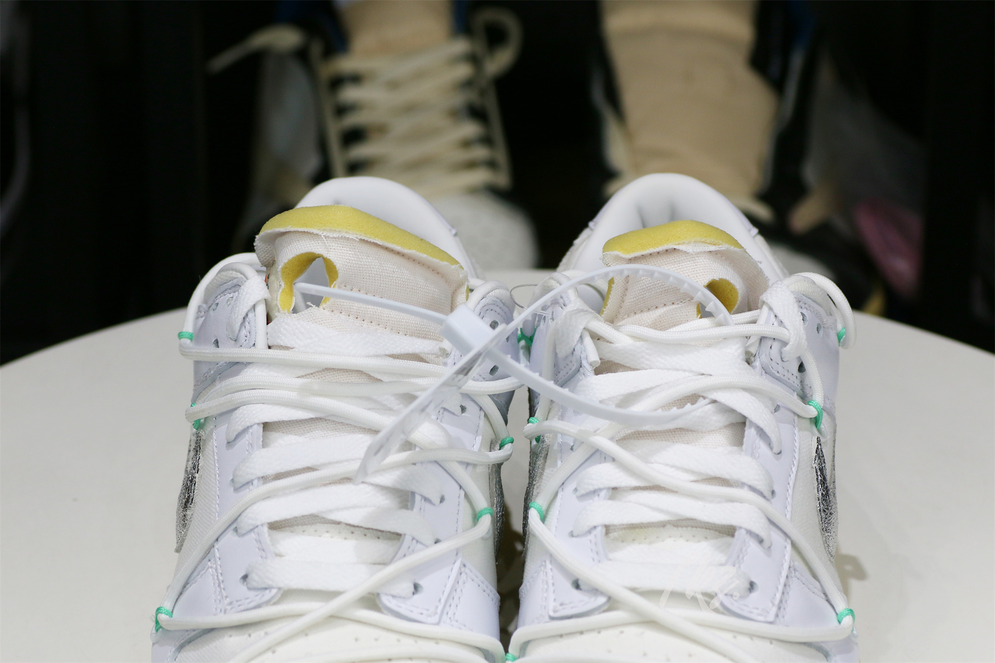 Nike Dunk Low Off-White Lot 1