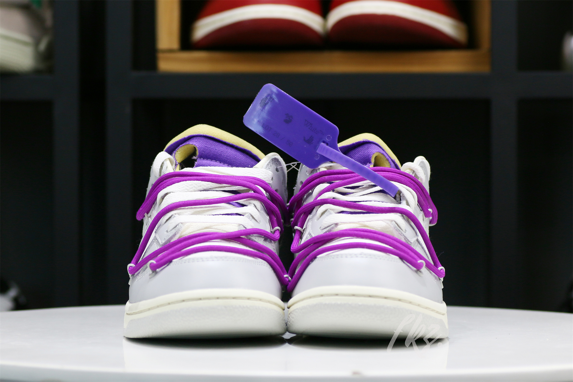 Nike Dunk Low Off-White Lot 28