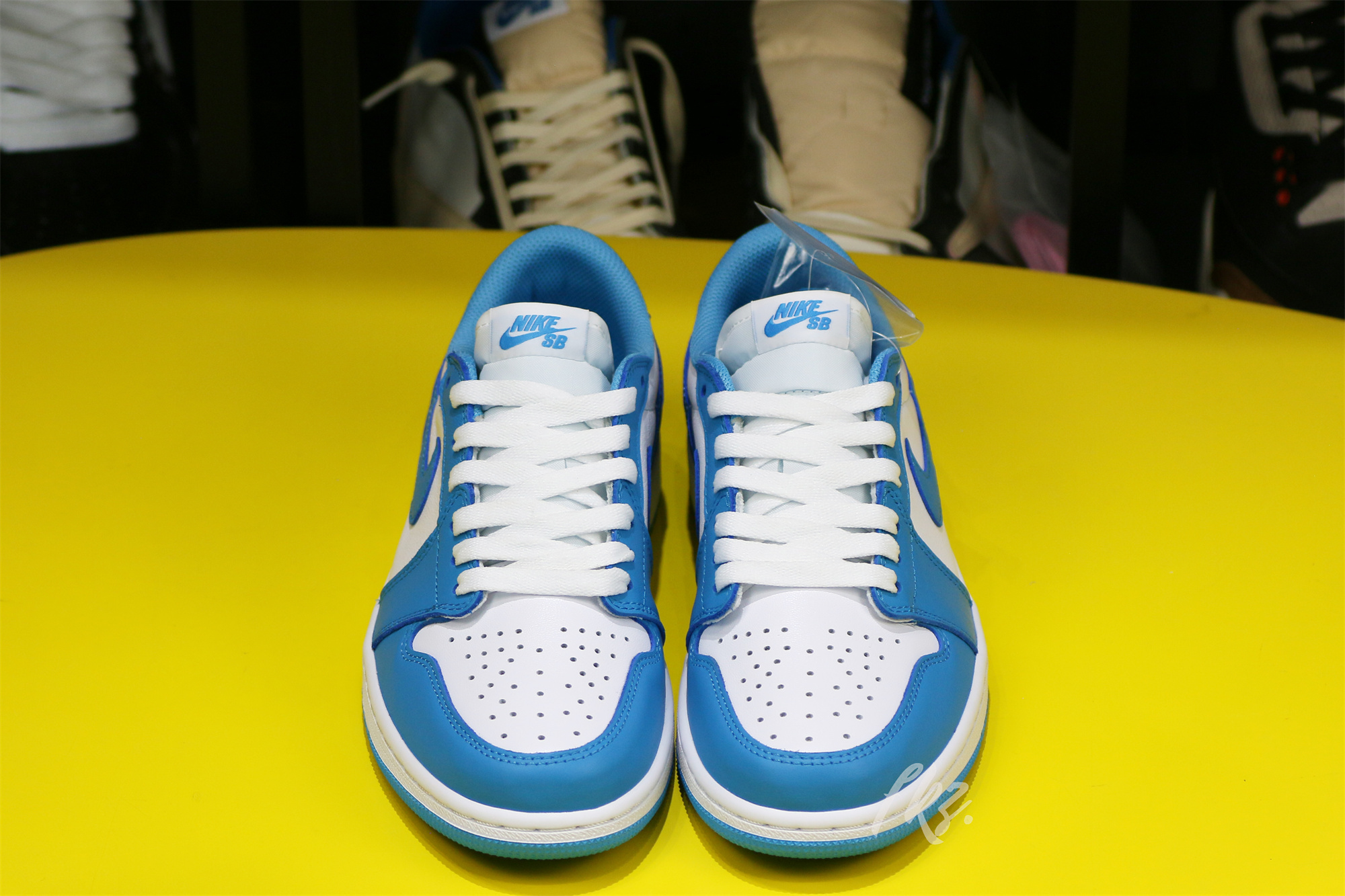 Air Jordan 1 Low SB UNC Eric Koston 2022