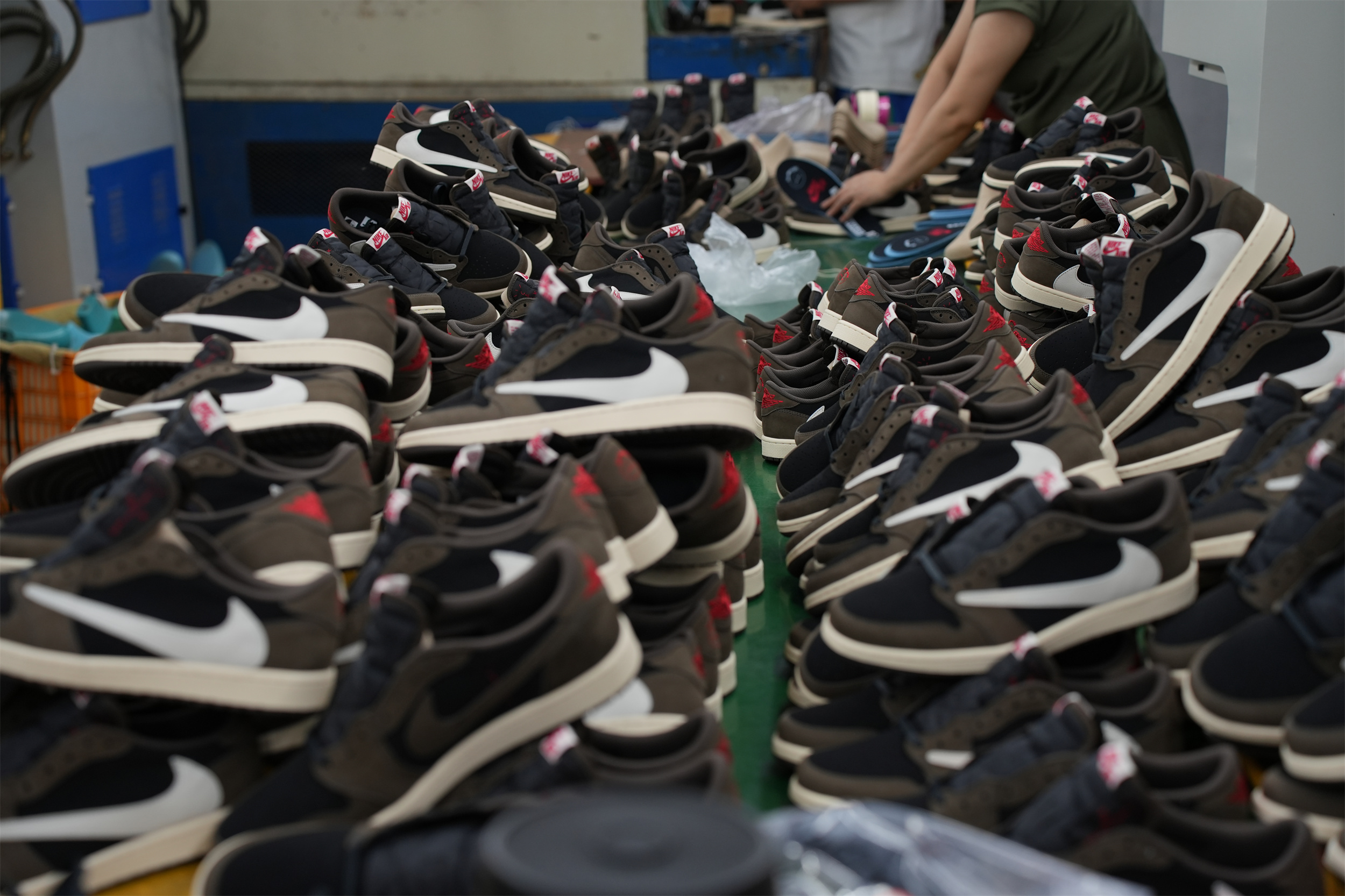 Travis Scott X Air Jordan 1 Low ‘Cactus Jack’ (LN5 A1 Batch)