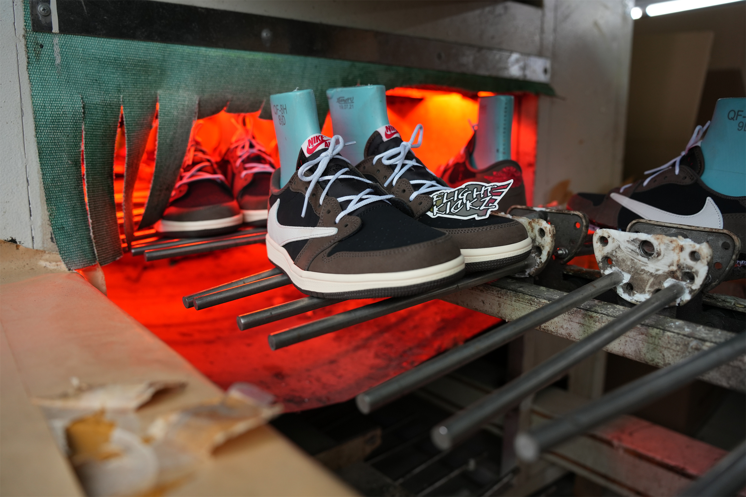 Travis Scott X Air Jordan 1 Low ‘Cactus Jack’ (LN5 A1 Batch)