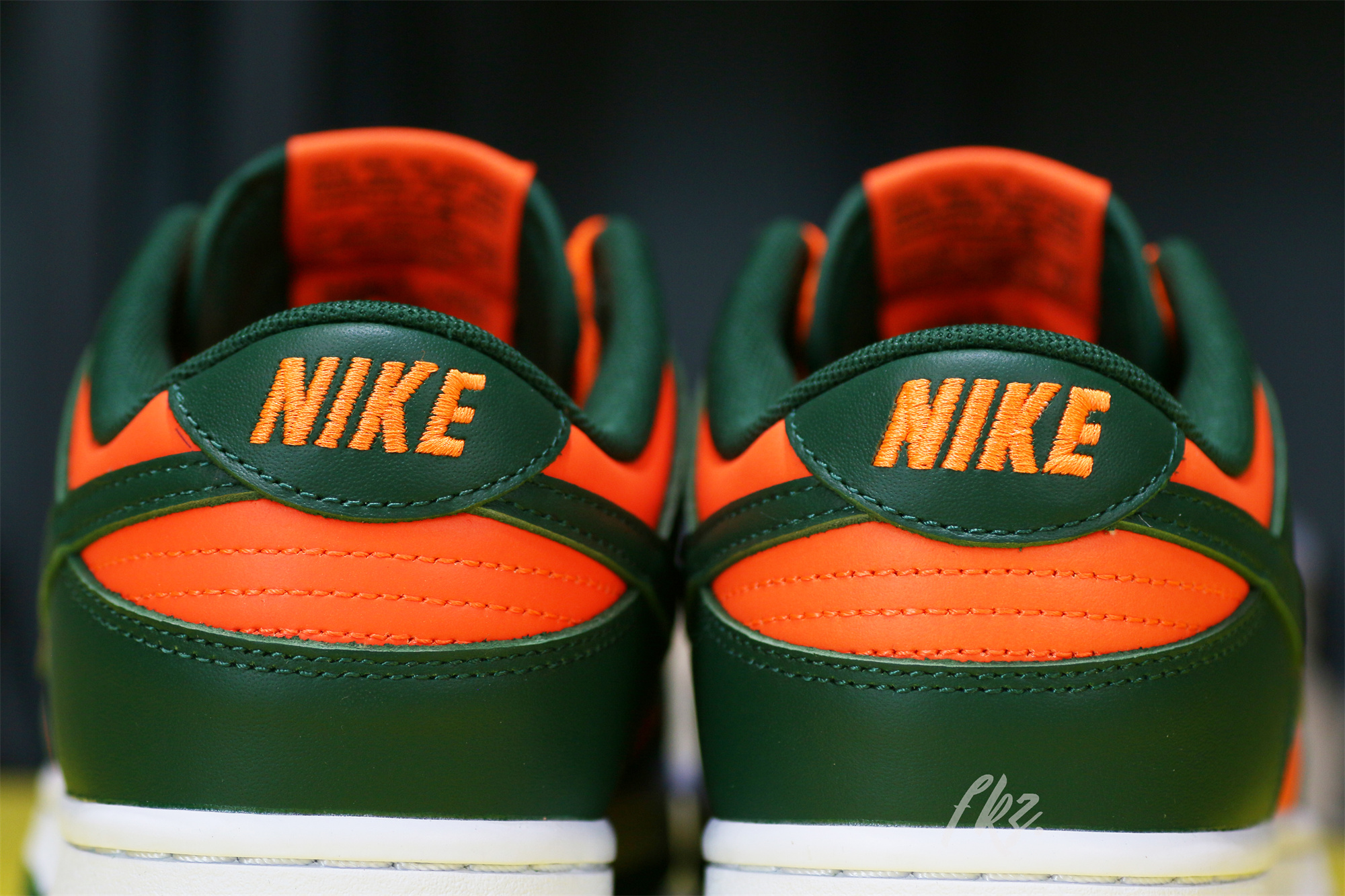 Nike Dunk Low “Miami Hurricanes”