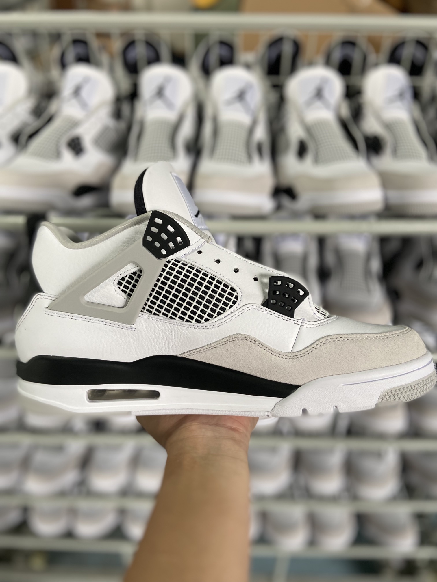 Jordan 4 Retro Military Black(LN5 A1 Batch)