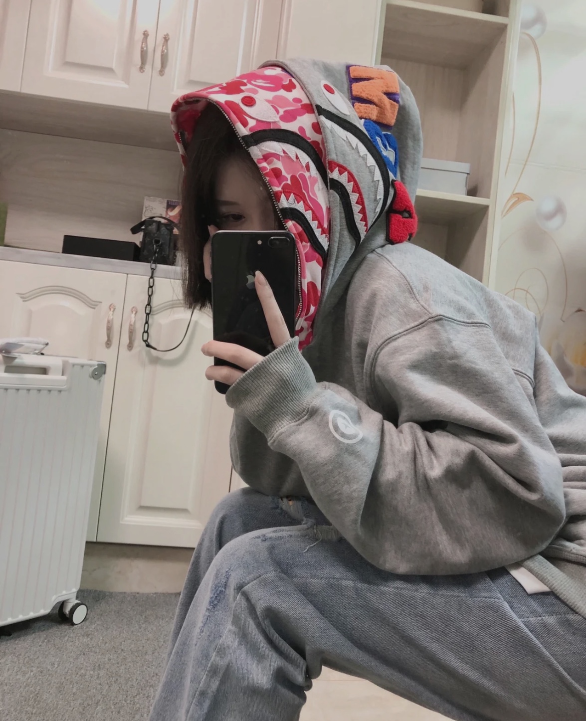 BAPE co-branded tiger head shark gray and pink double hoodie