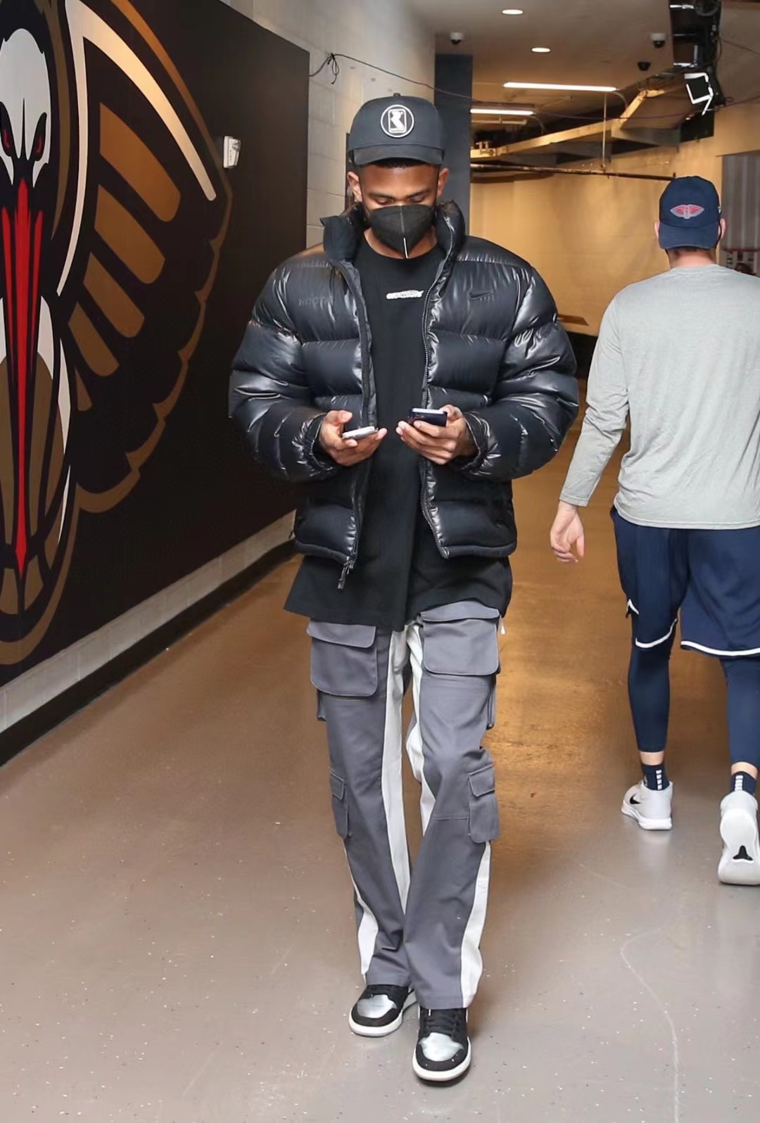 NK π± ππ«ππ€π ππ¨πππ Collection co-branded stand-up collar down jacket