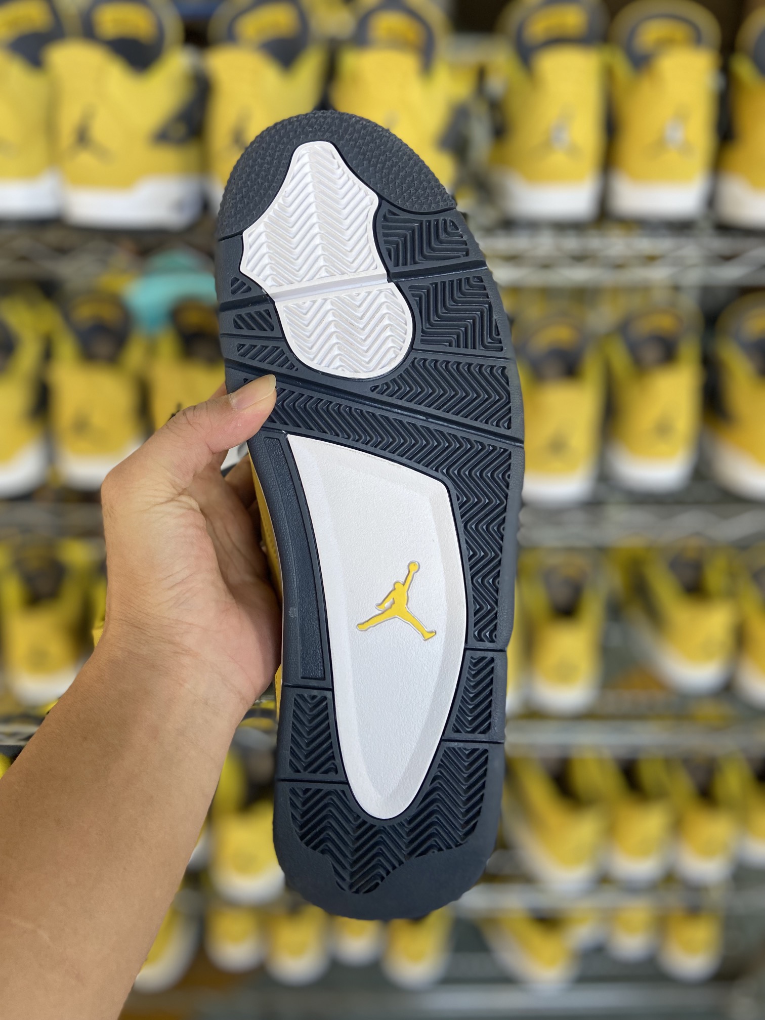 Air Jordan 4 Retro LS Lightning 2021 (LN5 A1 Batch)