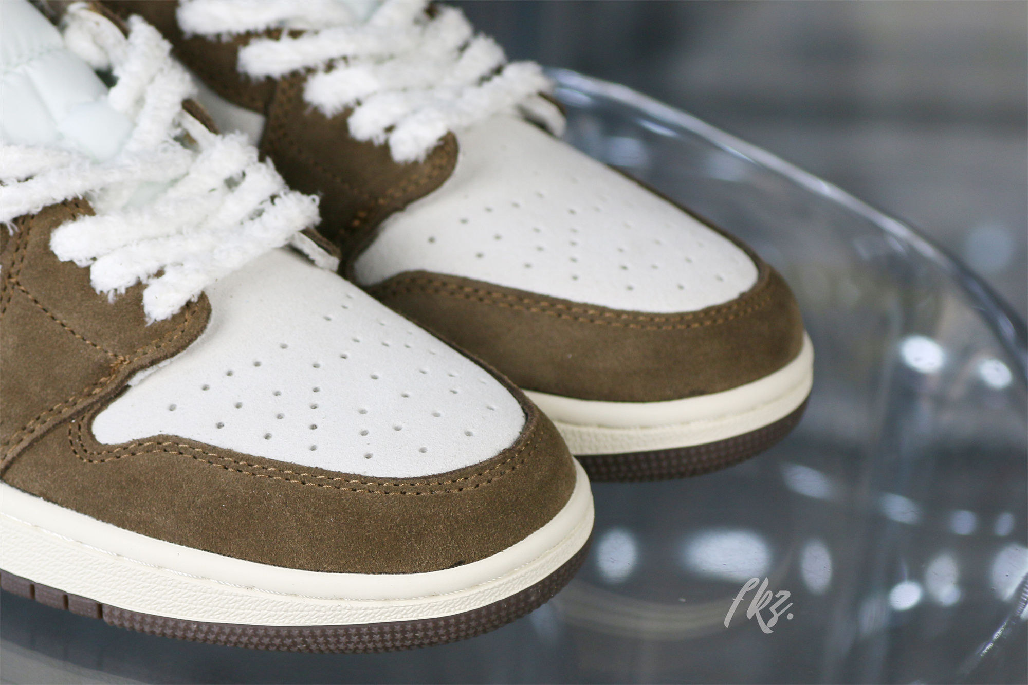 Air Jordan 1 Retro Low OG Year Of The Rabbit 2023