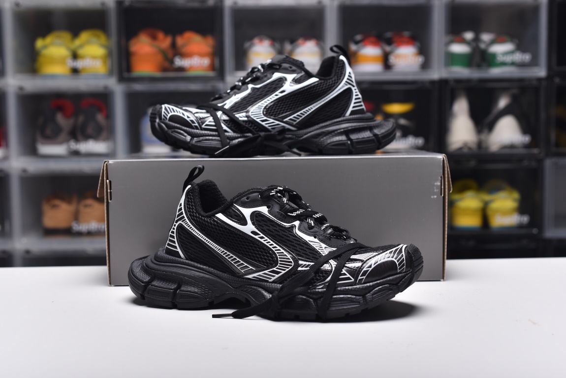 Balenciag* 3XL Sneaker ‘Worn‑Out ‑ Black White’