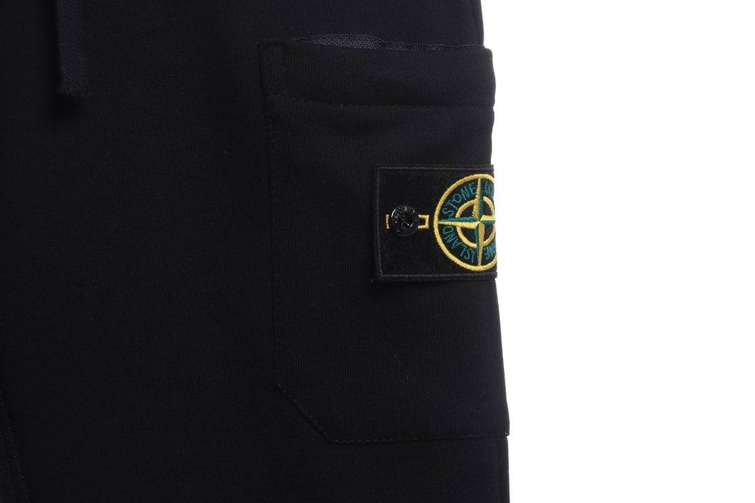 Stone Island One Pocket Basic Badge Sweatpants