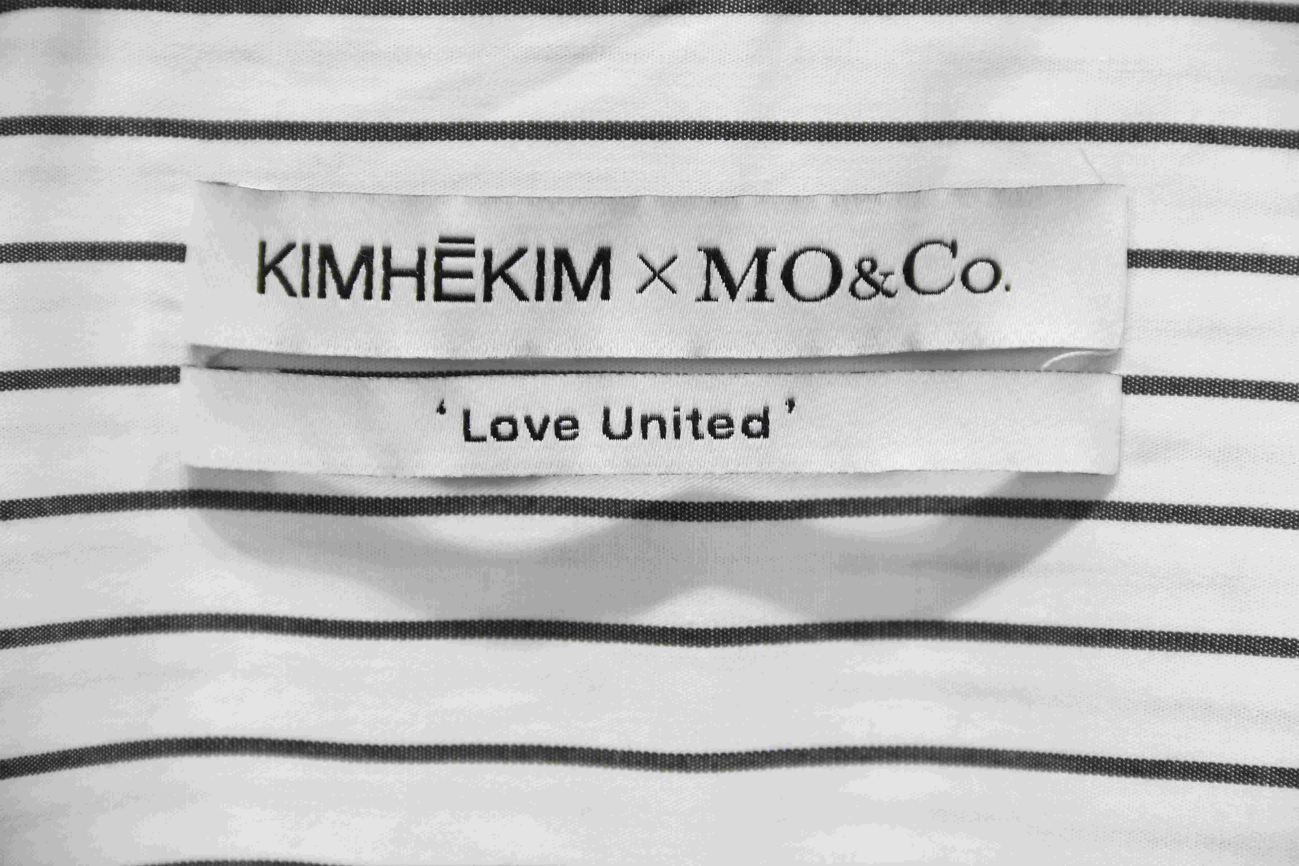 Mo&Co Joint Vertical Stripe Love Patch Shirt