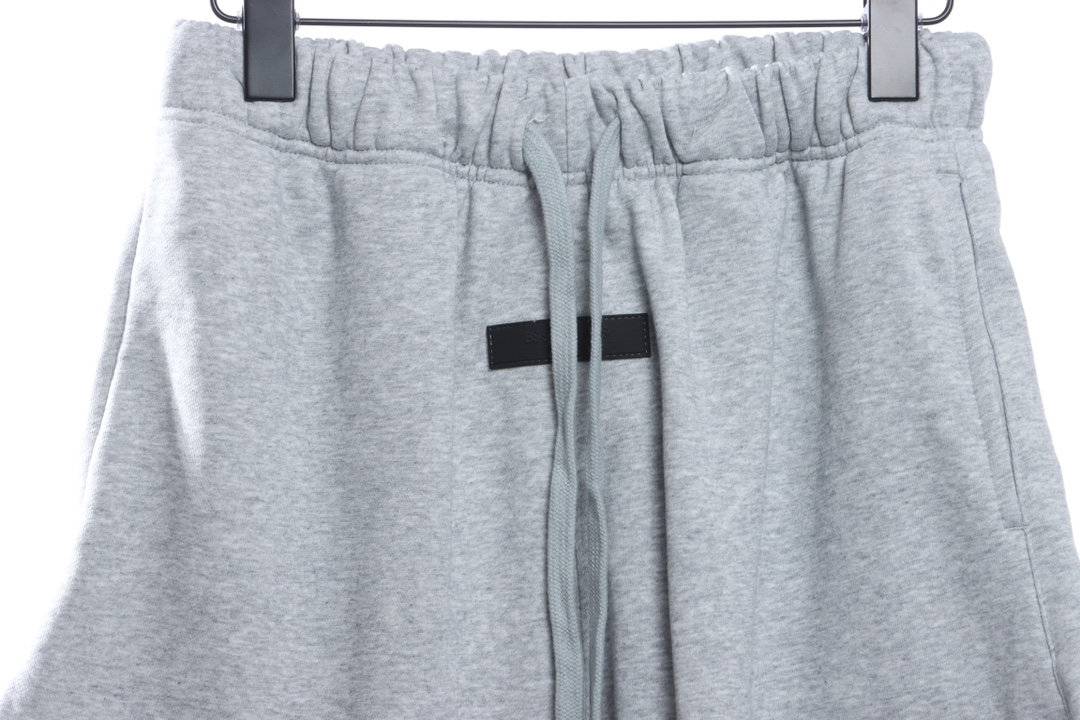 FOG Eighth Season Flocked Print Letter Shorts