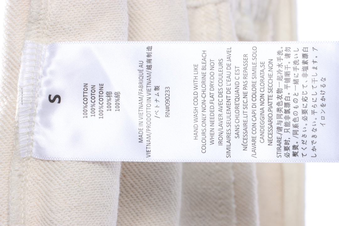 FOG Eighth Season Flocked Print Letter Shorts