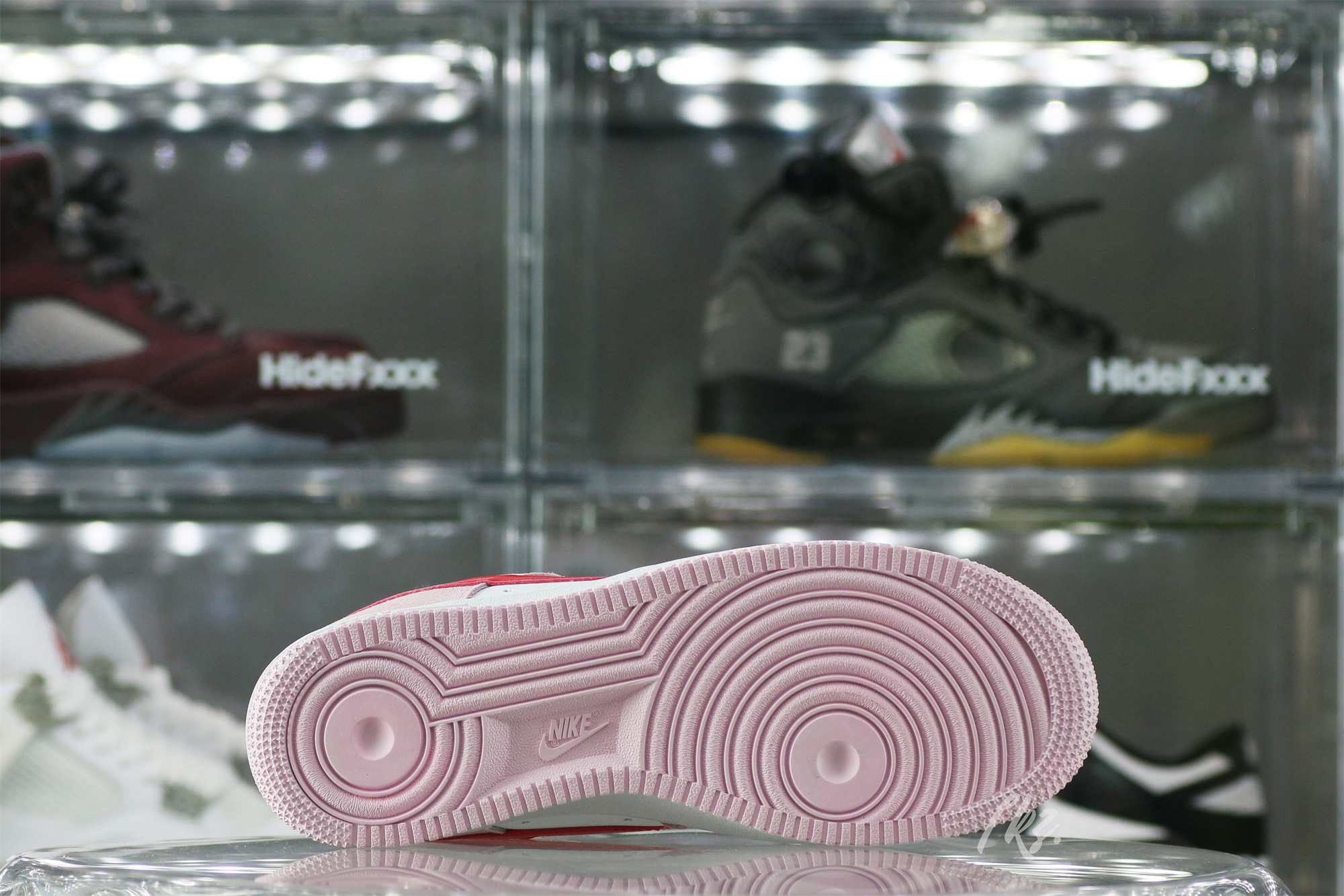 Nike Air Force 1 Low ’07 QS Valentine’s Day Love Letter