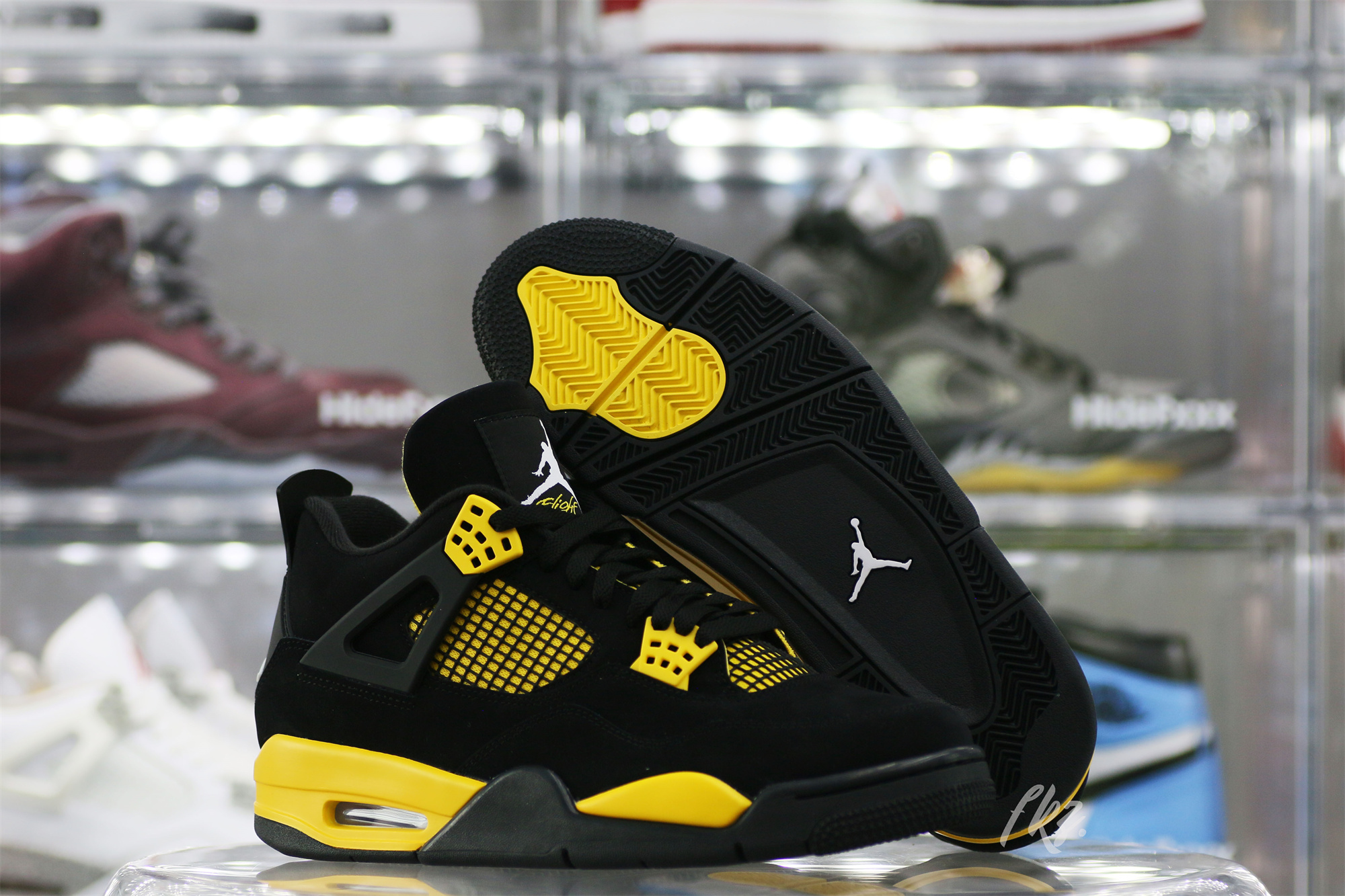Air Jordan 4 Retro Thunder 2023 (LN5 A1 Batch)