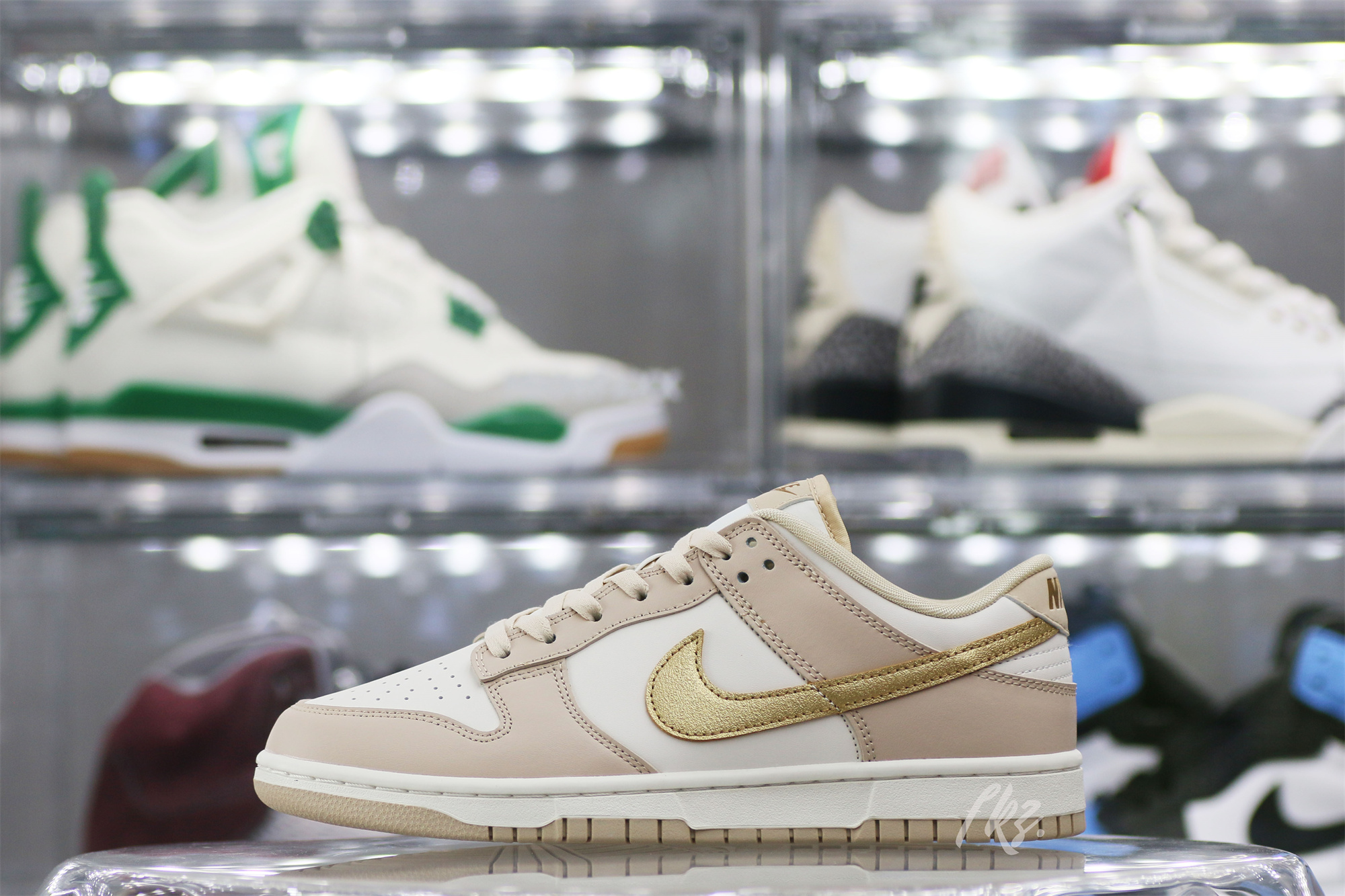 Nike Dunk Low Phantom Metallic Gold (Women’s)(LN5 A1 Batch)