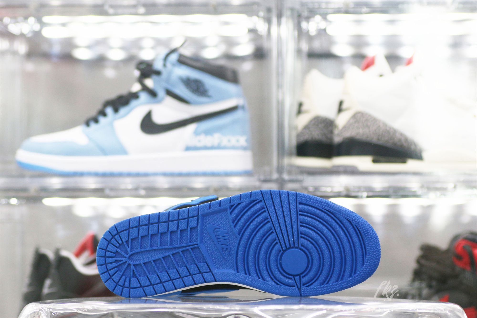 Air Jordan 1 High OG “Royal Reimagined” 2023 (LN5 A1)