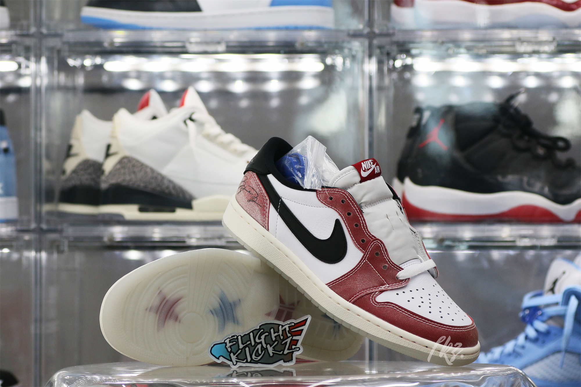 Trophy Room x Air Jordan 1 OG Low 2023