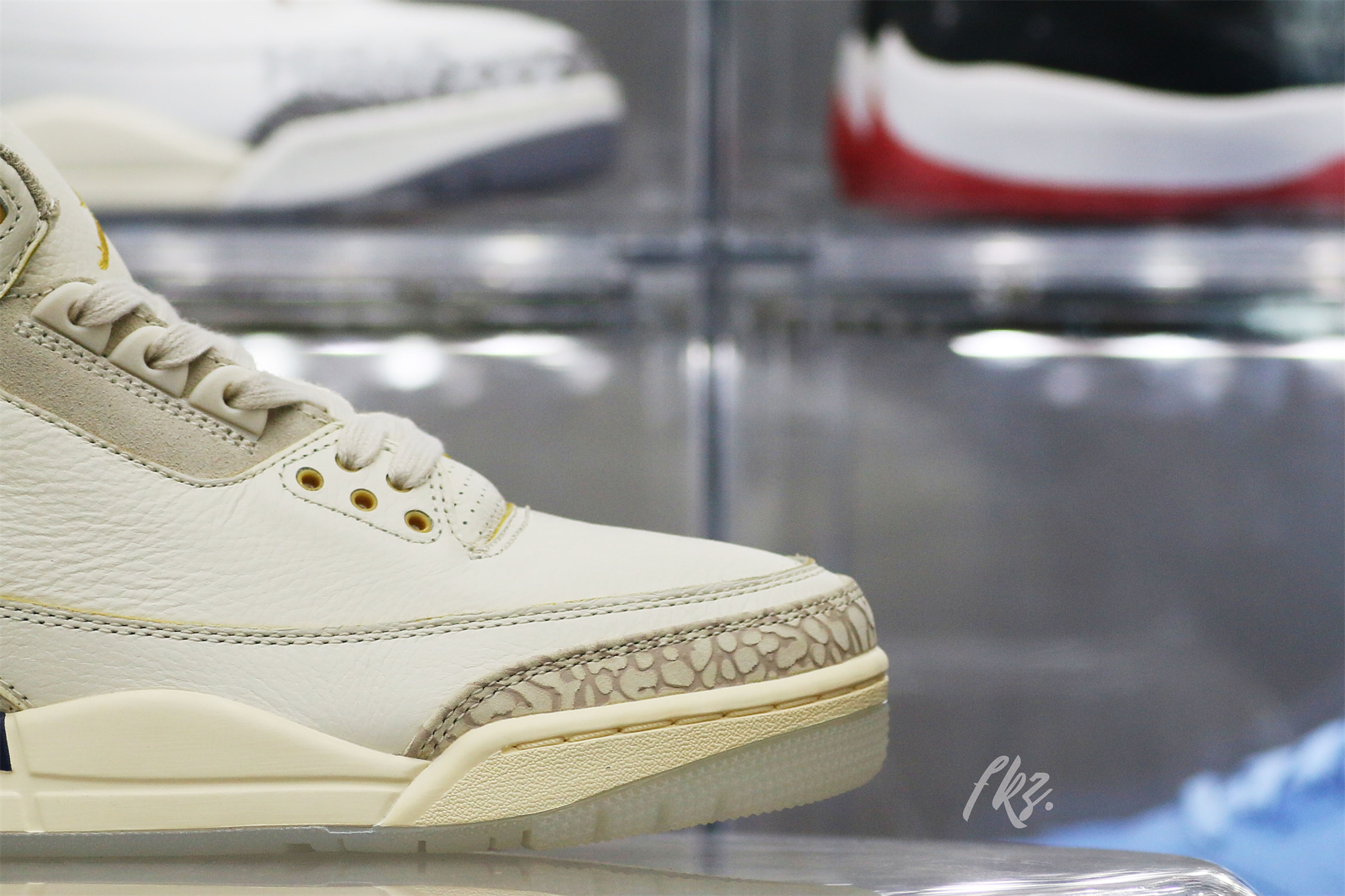 J Balvin x Air Jordan 3 Sunset (LN5 A1)