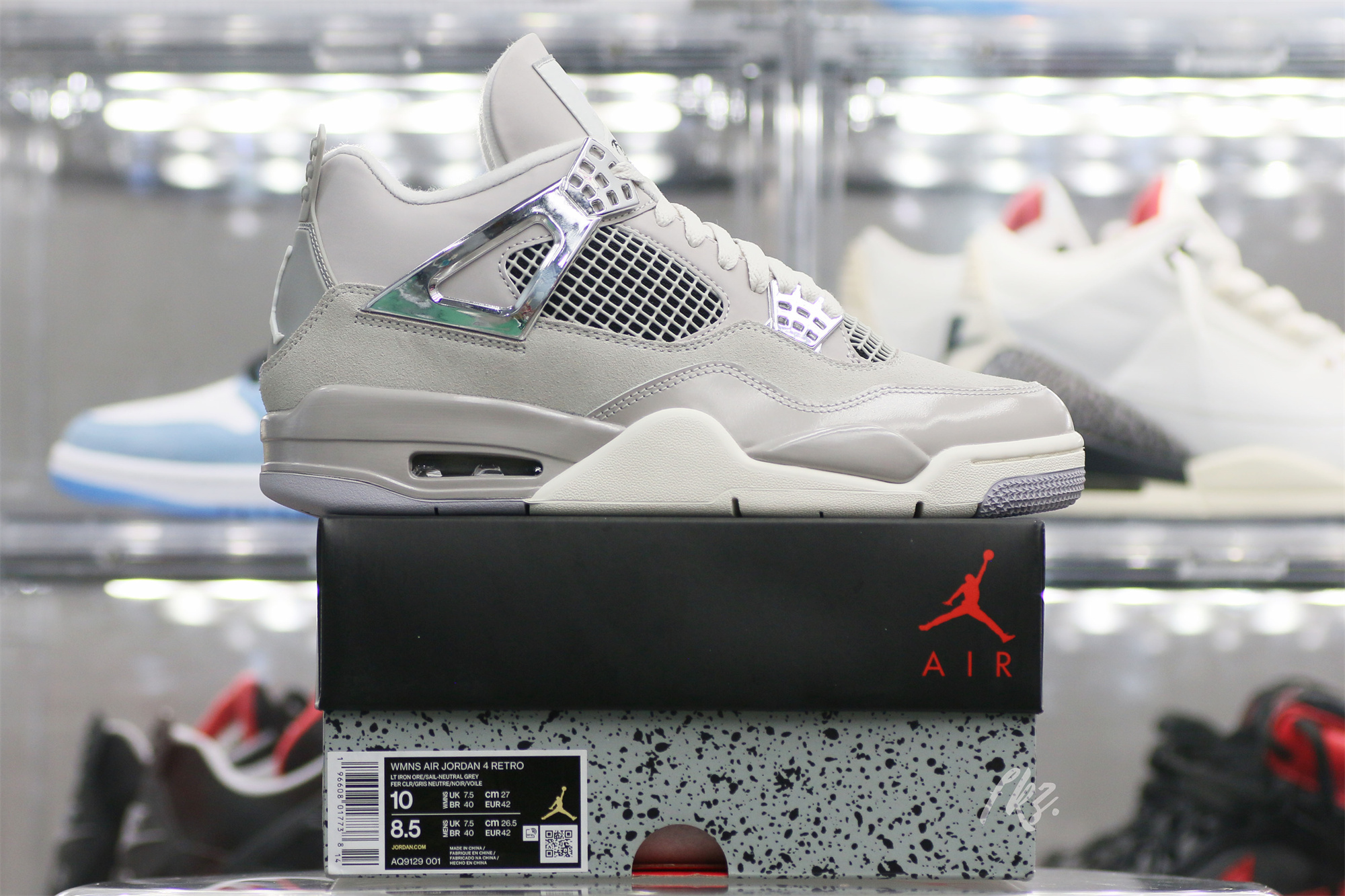 Air Jordan 4 “Frozen Moments”